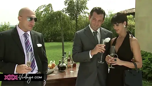 Düğünden önceki son sadakatsizlik