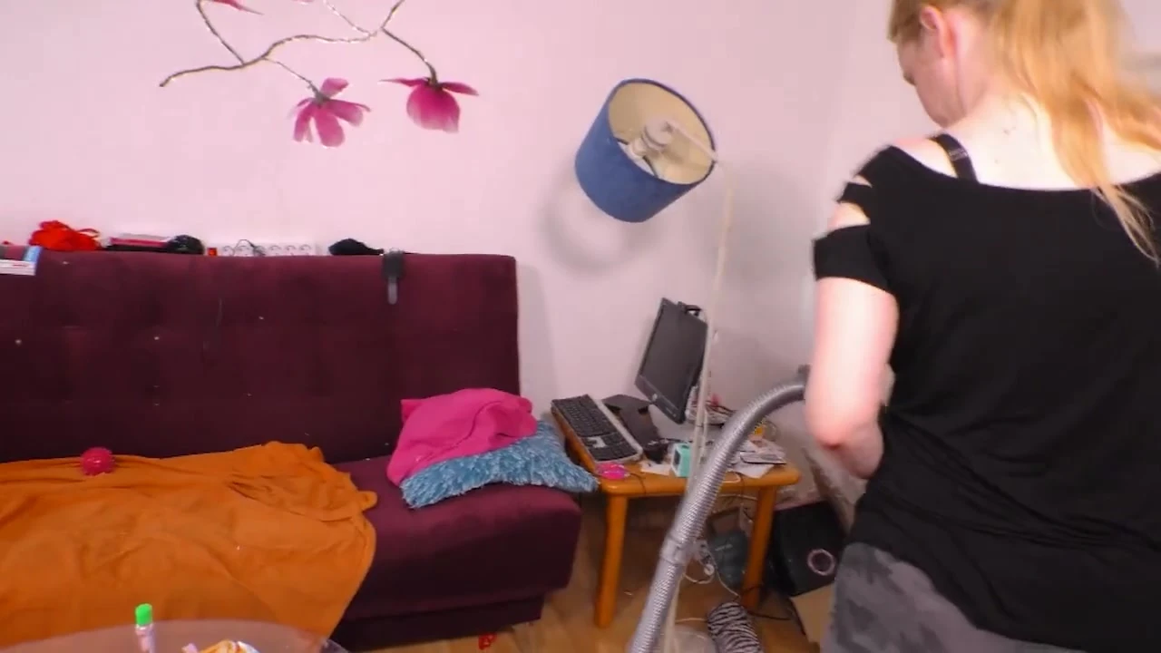 My stepsister wants to fuck with me