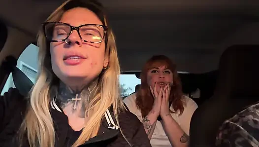 Karton leş yiyci bizi görünce azgındı