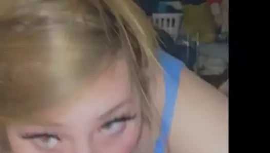 Şişman kaltak berbat bir küçük çük