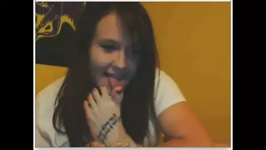 seksi esmer berbat onu ayak üzerinde chatroulette