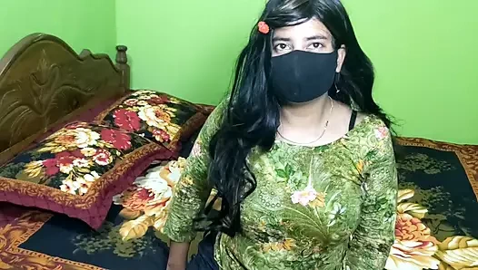 Güzel çalışan kız sikişiyor