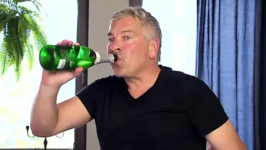 Büyük yarak arıyor - bölüm 1