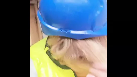 erkekler için depoda yanıp sönen - anal eşek & göğüsleri