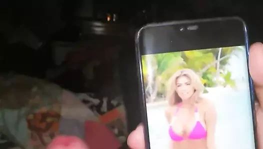 Kate upton boşalıyor 3