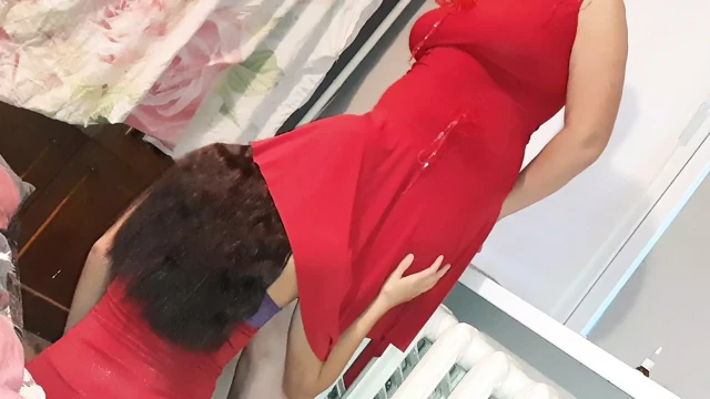 İki heteroseksüel kız zaman içinde birbirlerinin amlarının tadına baktı - lesbian-candys