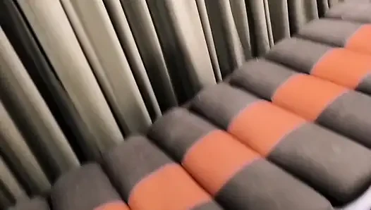 Sahne arkası Taylandlı e-san elbisesi