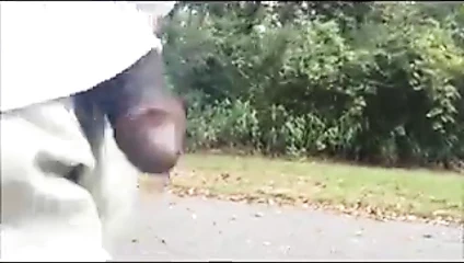 Parkta olsa yürüyüşe çıkmak