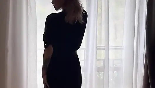 Ateşli güzellikten seksi striptiz dansı