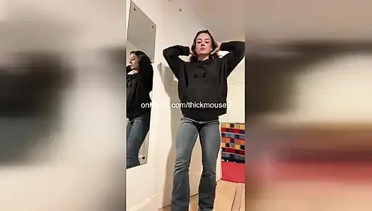 Tiktok canlı kabus - 18 yaşındaki kadının amcığı sikiş deliği kazası!
