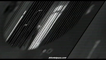 Leelee sobieski çıplak göründü