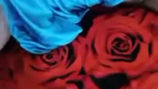 İlk canlı görüntülü görüşmem seksi göğüslü amcık