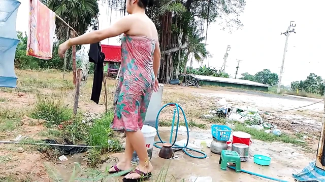 Fampfy tek başına seks