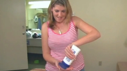 Jack'in küçük yarağı azdırma dokunuşuyla eşleşmedi