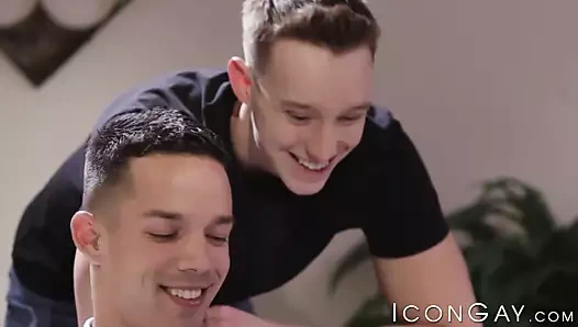 Inked eşcinsel nick sahara eyersiz çarptım utangaç twink