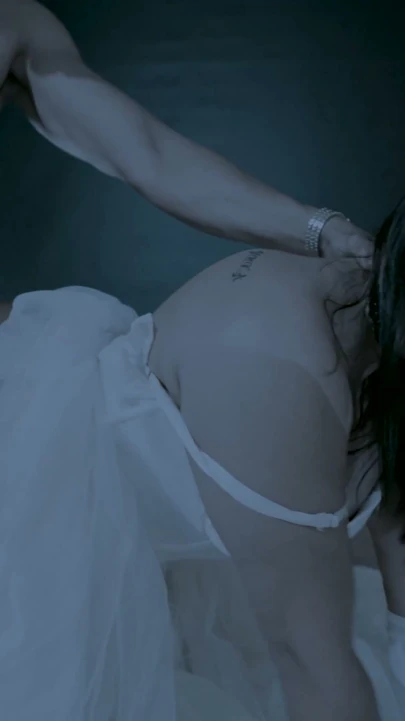 Halloween Special Jennifers Body Pretty Girls Bite | Clip 1