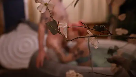 Röntgenci jakuzide sakso çekiyor