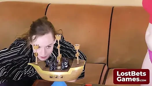 Опыт игры Стрип Пиратские Пингвины далеко не неприятный