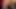 Naylon çoraplı muhteşem sarışın orta yaşlı seksi kadın deri kanepede mastürbasyon yapıyor