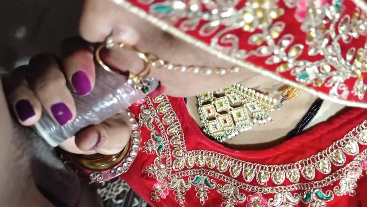 Amrita bhabhi ko choda