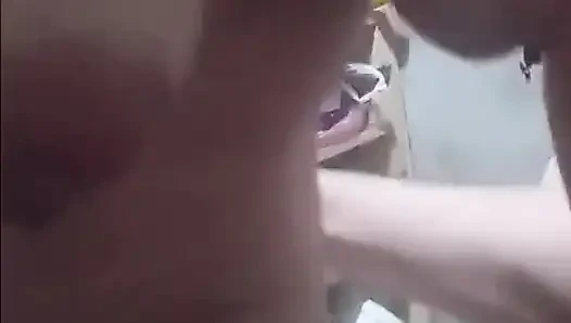 Ofiste Zengin Bir Ev Sahibi