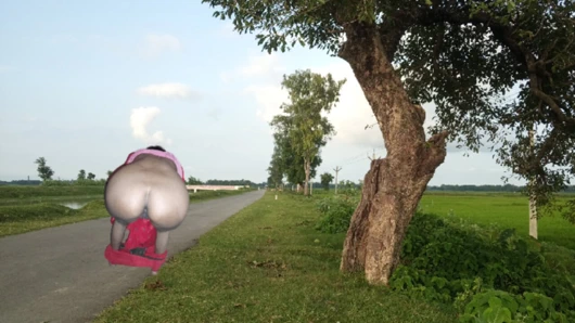 Yeni Hintli güzel kayınvalide sikiliyor