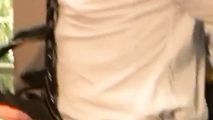 Busty milf içinde çorap