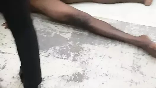 Doggystyle sikme içinde raw seks sahnesi