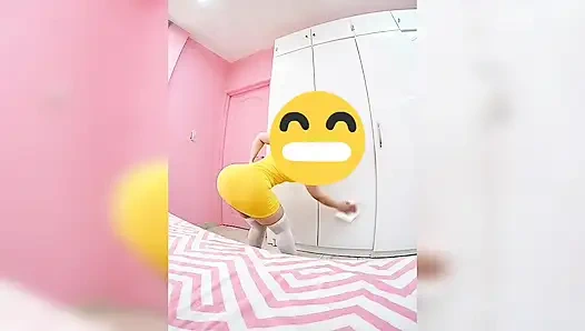 Büyük götlü temizlikçi kadın 2