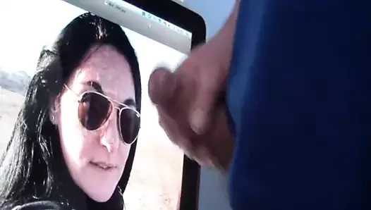 yamil'e saygı duruşu