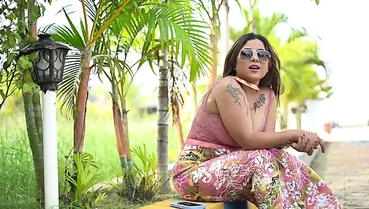 Tina Nandy Erkek Arkadaşıyla