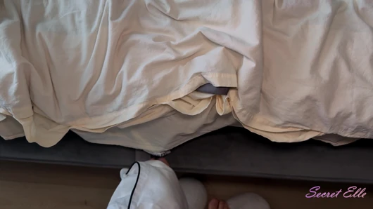 Genç orospunun kırılmayan rekoru: Her evli müşteri onu taşana kadar creampie ile dolduruyor