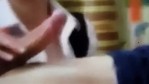 Kahkahalarla kilise pornosu