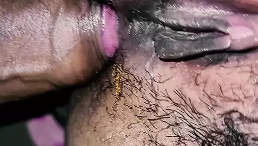 Ateşli yengem kocası ofise gittiğinde beni sikiyor