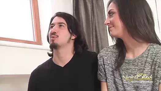 Amateurpaare machen ihr erstes Casting, heute Maria und John