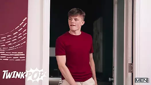 Twinkpop - Jake Preston Jay Stroke'ın antrenmanlarına katılıyor ve onu prezervatifsiz derin bir sikişle bitiriyor