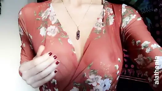 Busty bebeğim yanıp sönen onu göğüsler at evde 1