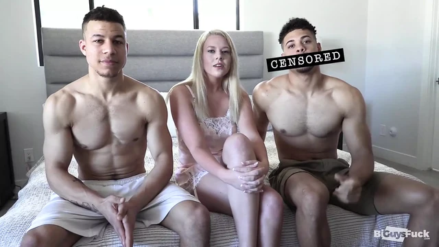 Büyük sünnetsiz euro yarak Marcos Acosta Adam von'un sıkı deliğini mahvediyor ve güzel zenci destiny mira oyuncağından boşalıyor!