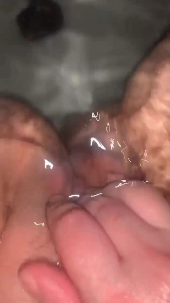 Игра с клитором