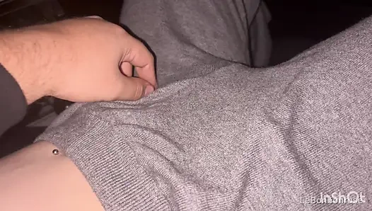 KAYINBIRADERIM ARABASINDA BANA MASTÜRBASYON YAPIYOR!