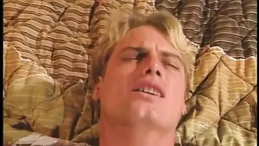 Ateşli ve tatlı adamlar 69 pozisyonunda