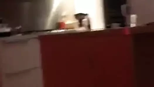 Çıplak azgın çifti sikiyor