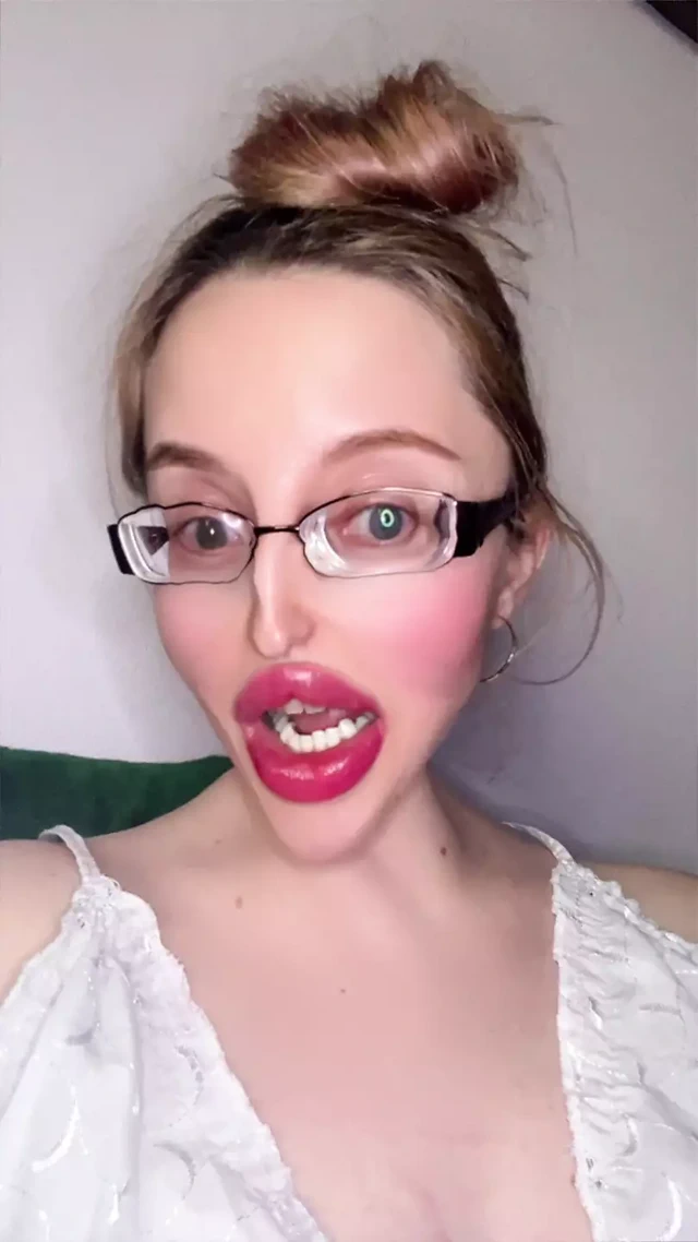 Bölüm 1. Rus dilinde aksanlı hikaye anlatıyorum