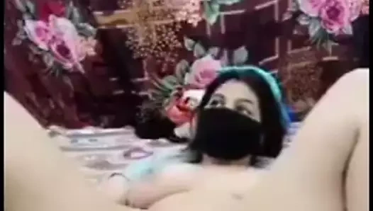 Büyük göt olgun striptiz parmak