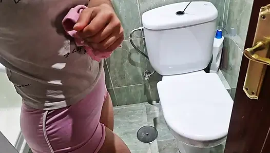 18 yaşındaki yeni hizmetçi Arjantinli Morocha amatör ağzına harika bir boşalmayı seviyor
