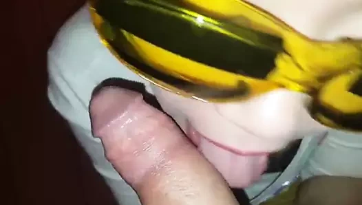 Ağzına bolca boşalma