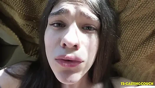 Grooby Acemi Jessy Bells ile tanışın