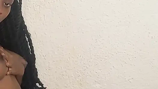 Rahibe fışkırtması için büyük fışkırtma özel videosu