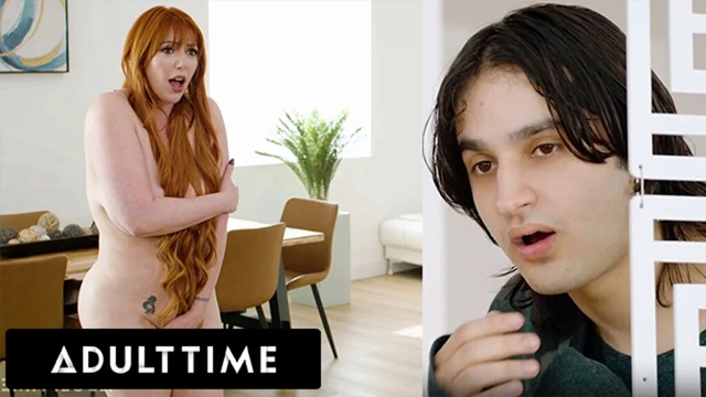 ADULT TIME - üvey oğul kızıl saçlı büyük memeli üvey anne Lauren Phillips'i çıplak yoga yaparken izlerken yakalandı
