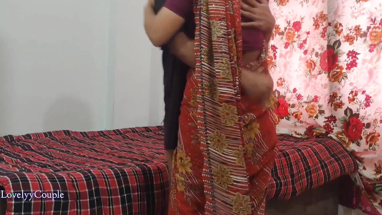 Hintli desi çiftin seks videosu. Karı koca ev yapımı seks videosu